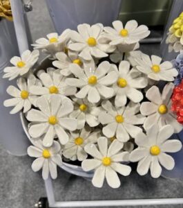 ceramic daisy on stem